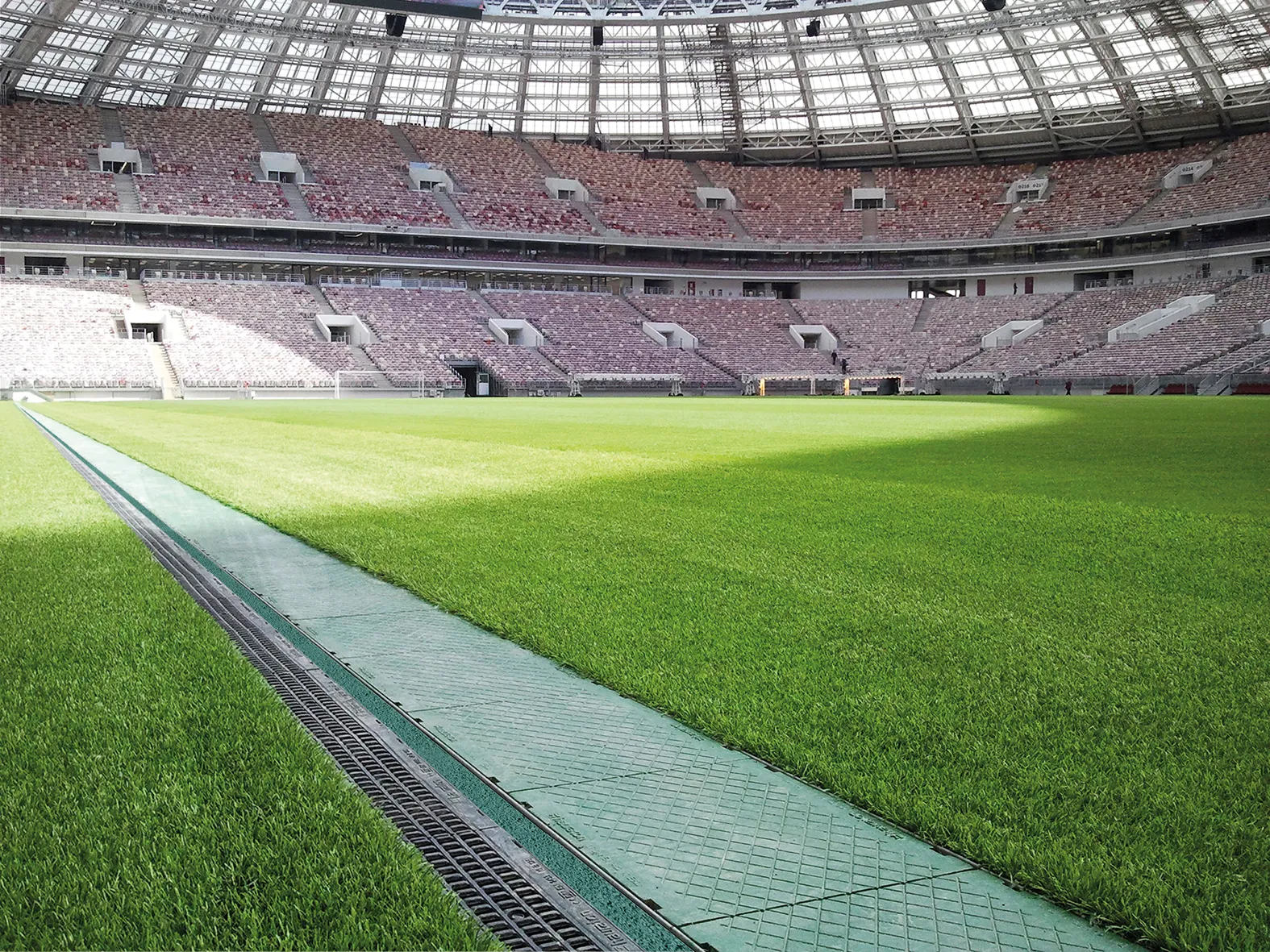 Hauraton_luzhniki_stadium_2017_moscow_sb_2_2018.jpg